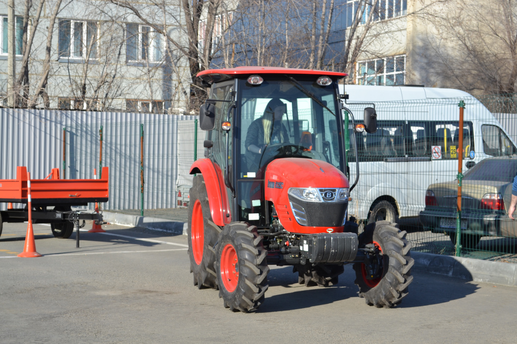 Курсы обучения на тракториста машиниста. Теория дистанционно! - Учебный ...